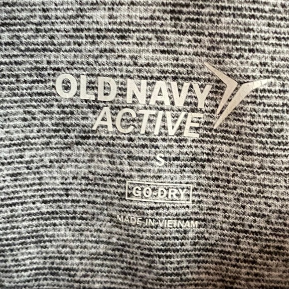 Old Navy High Waisted Elevate Leggings Cropped - Picture 2 of 3